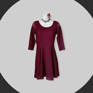 LUSH Burgundy Floral Lace Lined Dress, 3/4 Sleeves, Women's Medium, EUC!